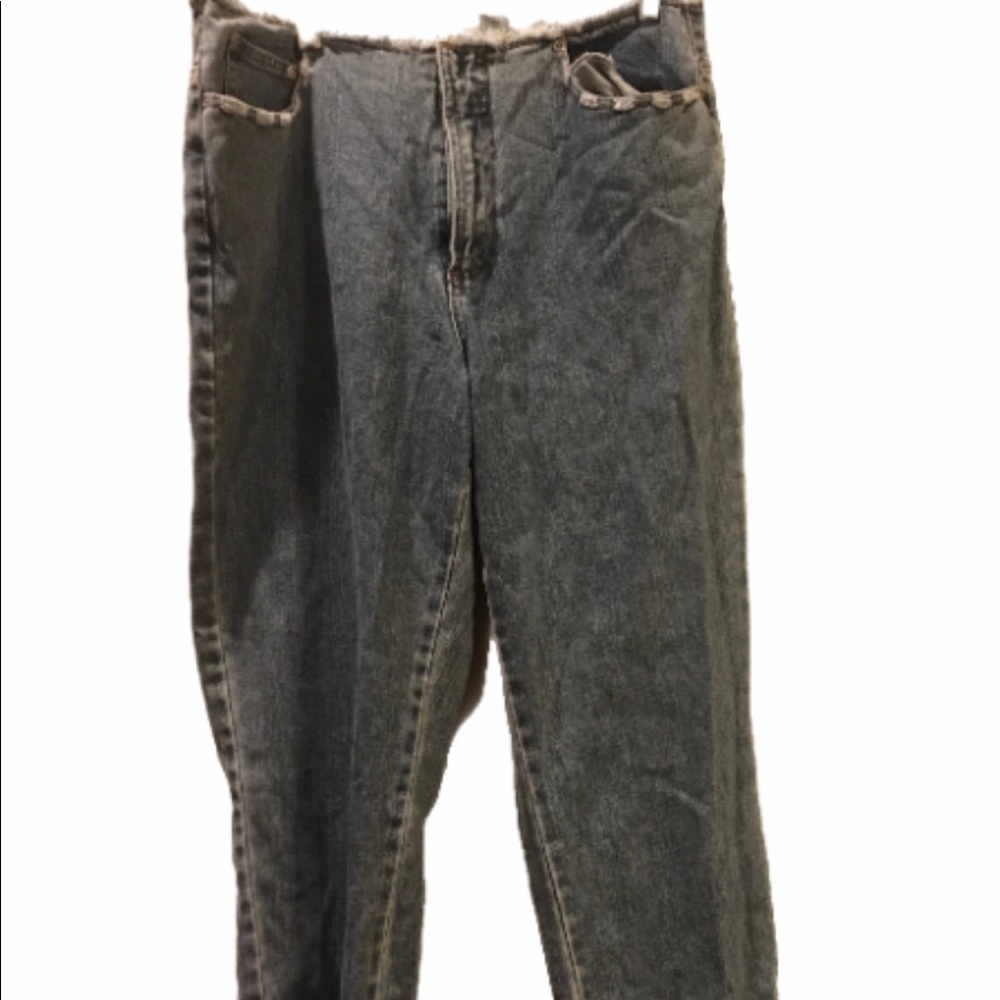 **sale**Mom jeans Newport News vintage jeanology jeans Y2K